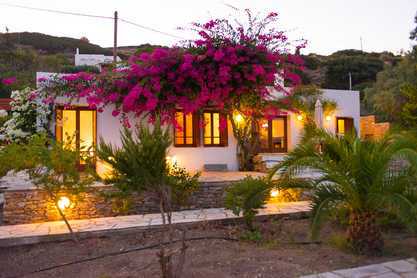 Villa Celestina is a private villa located οn a magnificent spot overlooking the Greece Villa Celestina, a secluded villa with sea view Cycladic home vacation rental 11769082