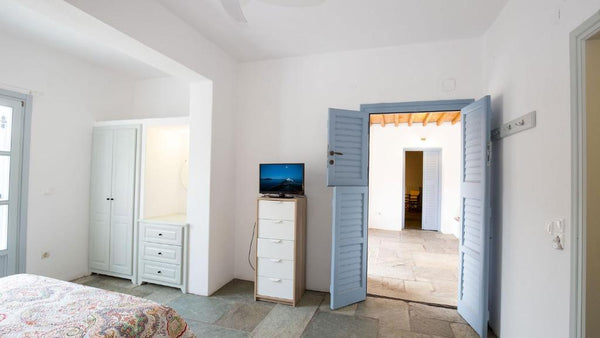 VILLA FILITSA has a room of 25 sq.m. It is a cozy and  furnished room in a tradi  Apartment Studio Private room in rental unit vacation rental 24960980