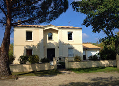 Entre Bordeaux, les vignes et les plages océanes, venez faire une pause au calme Bordeaux, France Jolie chambre avec salle de bain privée au calme Private room in home vacation rental 40023185