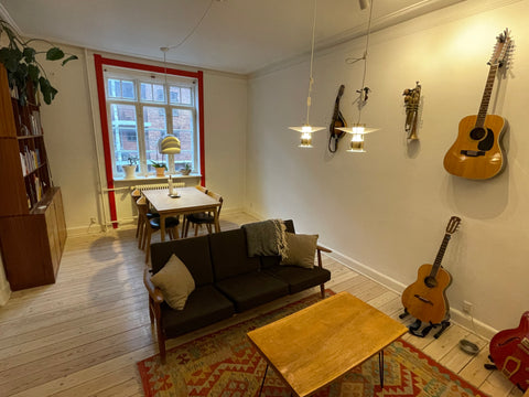 Beautiful, spacious apartment in central Copenhagen. Located in a gorgeous old b  Smuk lejlighed centralt i København Entire condo vacation rental 705040403595935302