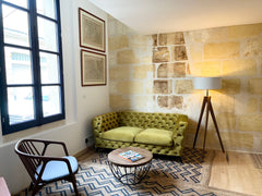 Venez profiter d'un logement typique et atypique dans le centre de Bordeaux. Vou Bordeaux, France Échoppe bordelaise de charme avec 1parking gratuit Entire townhouse vacation rental 545618092200595869