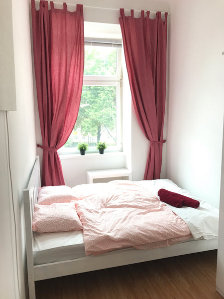 Nette Wohnung in der Nähe der U3 Station Schlachthausgasse. Zwei Zimmer, Küche u Vienna, Austria Red Vienna Apartment Entire rental unit vacation rental 19280465