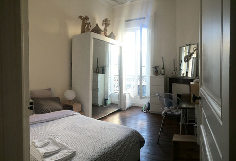 Chambre cosy dans un appartement calme partagé avec ma colocataire :)<br />Situé Bordeaux, France Chambre cosy bordeaux chartron Private room in rental unit vacation rental 21053294