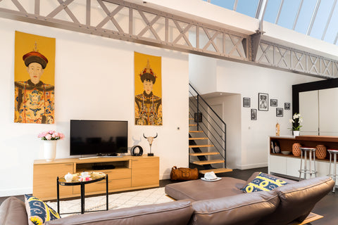 Spacieux, baigné de lumière, cet appartement luxueux, situé au coeur de Bordeaux  Splendide Duplex de 140m² au coeur de Bordeaux Entire rental unit vacation rental 30768984