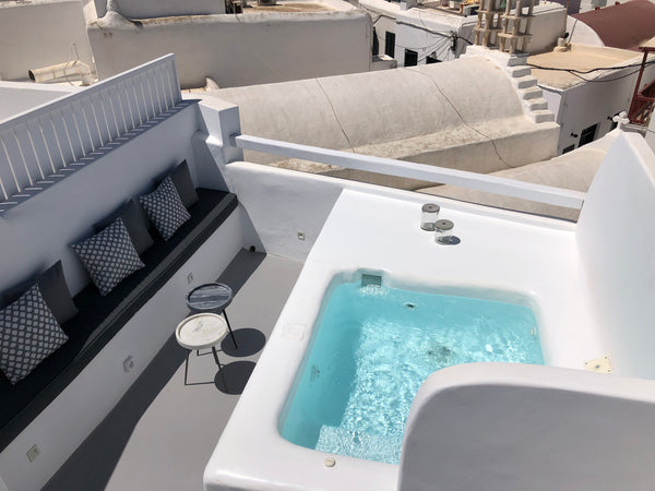 Enjoy the heart of Mykonos !<br />Roofs of Chora, Seaview Town House with Pool o Greece Roofs of Chora, Town House with  Rooftop Pool Entire home vacation rental 33240539