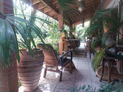 Maison de charme à l ambiance atypique inspirée des differentes cultures du mond Le Bouscat, France Darbouska Private room in villa vacation rental 28492825