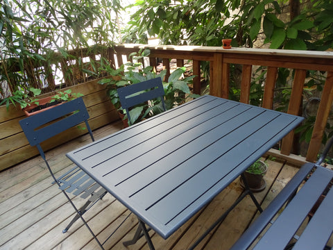 Notre maison est située dans le quartier de Saint-Michel.<br /><br />Elle est su Bordeaux, France Maison de charme avec petite terrasse Entire home vacation rental 32285388