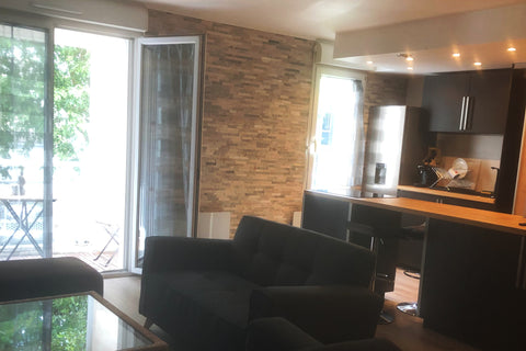 Au 1er étage sans ascenseur, entièrement rénové<br />Cuisine aménagée et équipée Bordeaux, France Bel Appartement , prêt de la Cité du Vin + Parking Entire rental unit vacation rental 36059352