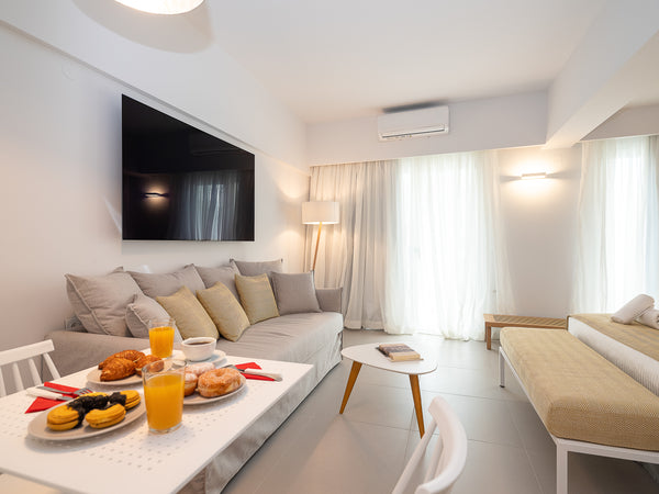 This apartment is located at the heart of Heraklion, close to art and culture, b  Electra Luxury Apartment at the Heraklion Center Entire condo vacation rental 563716395050475915