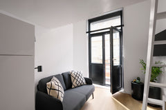 Ce studio fraichement construit en août 2022 est adapté aux étudiants et aux jeu Brussels, Belgium Cosy, smart and fully equipped studio with balcony Entire rental unit vacation rental 701216079196666474