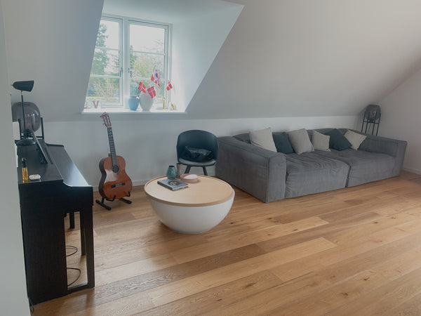 Very cozy and spacious 4 bedroom house in the beautiful Hellerup neighborhood. I Hellerup, Denmark Cozy 4 bedroom house 20 min from Copenhagen Entire home vacation rental 609231234733847557