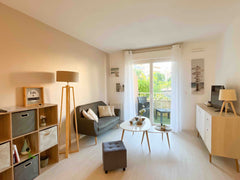 Appartement 2 pièces à proximité du centre de Bordeaux pouvant accueillir deux p Bordeaux, France Appartement une chambre avec parking et terrasse Entire condo vacation rental 603235992026019752