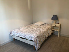 Chambre a louer dans maison familliale avec un chien  Chambre a Louer Private room in home vacation rental 41992273