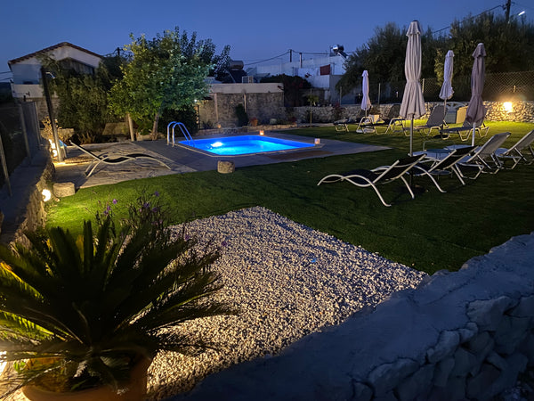 Villa Nostalgia is a traditional stone house with characteristic interior<br />I  Authentieke villa met 4 slaapkamers in Filippos Entire villa vacation rental 43334454