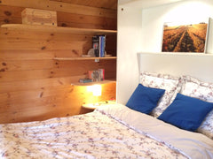 Proche transports en commun et rocade sortie 8, à 10 minutes de l'aéroport et 40 Eysines, France Comme une cabane, presque en ville... Entire guesthouse vacation rental 20784179