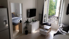 Très bel appartement refait à neuf de 35m2. Calme et lumineux: une jolie chambre Paris, France Appartement lumineux - Proche du Marais & Bastille Entire rental unit vacation rental 25020760