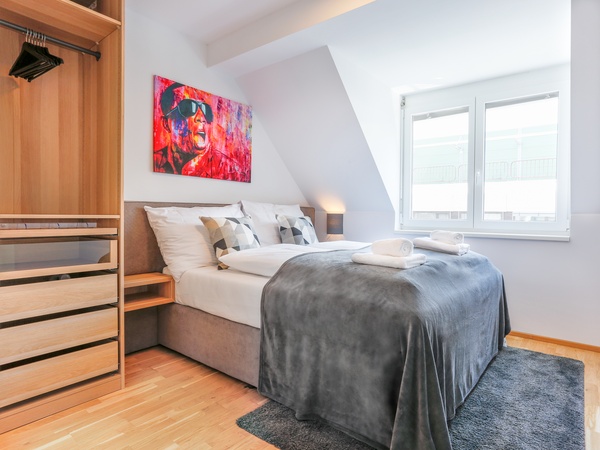 Beautiful penthouse apartment with a terrace and view into the courtyard. Fully  Vienna, Austria SKY9 Penthouse Apartment with terrace Entire rental unit vacation rental 33796119