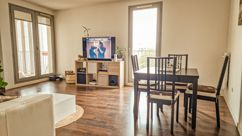 Jolie chambre privée situe dans un appartement appartement très lumineux situé a Bordeaux, France chambre privée proche de la cité du vin Private room in rental unit vacation rental 36423980