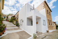 "Cristinoula house'' is a dublex apartment (maisonette) and it is located in Pis Greece Christinoula house Cycladic home vacation rental 25901261