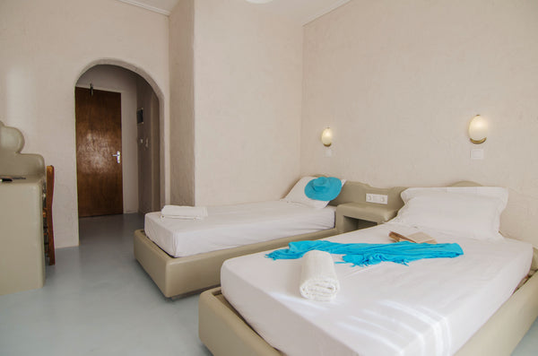 A twin room built with traditional cycladic materials and style.<br />Fantastic  Ios, Greece fab twin with spectacular view Private room in guesthouse vacation rental 15737853