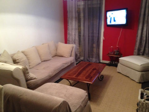 Maison de ville T3 refait à neuf proche victoire sur 2 étages<br />2 chambres do Bordeaux, France Maison T3 en centre ville Entire townhouse vacation rental 9062813