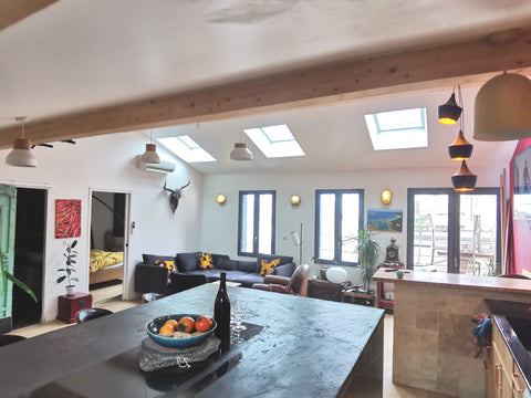 Magnifique appartement a 8 min de la gare a pied et 8 min a pied du marché des c Bordeaux, France Magnifique appt 100M2  sauna terrasse lumineux 7p Entire rental unit vacation rental 54271269