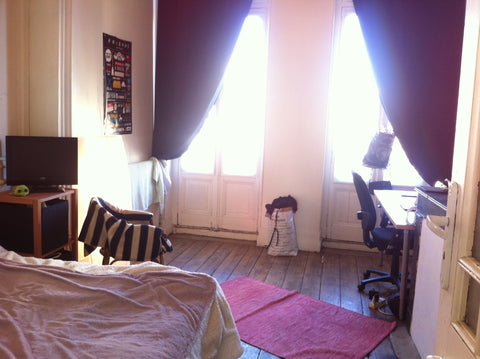 Je vous propose ma chambre durant la semaine du 20 au 27 février ! Dans un grand  Chambre St Michel Private room in rental unit vacation rental 11309385