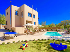 Note: You can directly book the best price if your travel dates are available, a Cyprus Aclando for 7 persons Entire home vacation rental 50094934