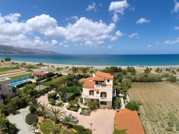 Located in the south-east of the Garden by the sea , the Apartment consists of a  Garden by the sea Crete II Entire condo vacation rental 41060681