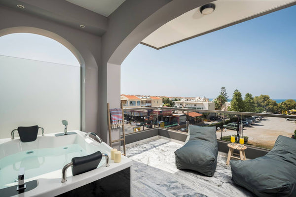 Newly renovated luxury apartments Sun Ray are owned by a local family who are pa  Sun Ray Luxury Suite 203 With Jacuzzi & Hammam | 100m From Agia Marina Beach Entire rental unit vacation rental 27421832